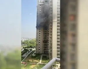 Lotus Boulevard Society In Noida