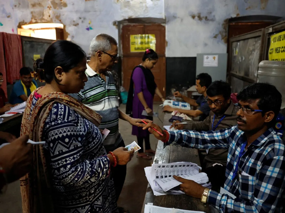 Lok Sabha elections: Fifth phase voting underway; 15.35 percent votes were cast in West Bengal, what is the condition of Bihar and Jharkhand? लोक सभा चुनाव: पांचवे चरण का मतदान जारी; पश्चिम बंगाल में 15.35 प्रतिशत पड़े वोट, बिहार, झारखंड का क्या हाल