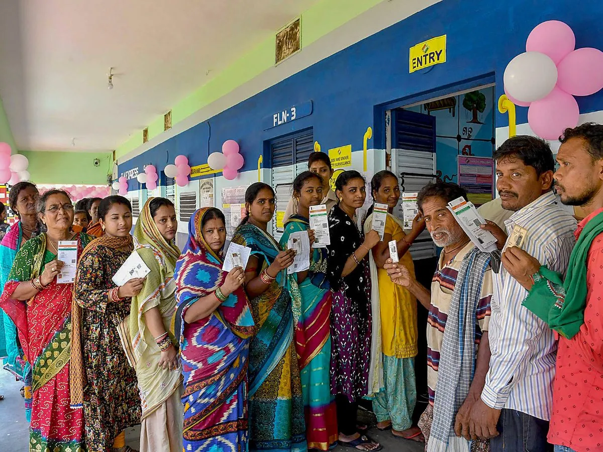 Lok Sabha Elections 2024: Lowest votes cast in Jammu and Kashmir in the fourth phase, violence in Andhra Pradesh and West Bengal लोकसभा चुनाव 2024: चौथे चरण में जम्मू कश्मीर में पड़े सबसे कम वोट, आंध्र प्रदेश और पश्चिम बंगाल में हिंसा