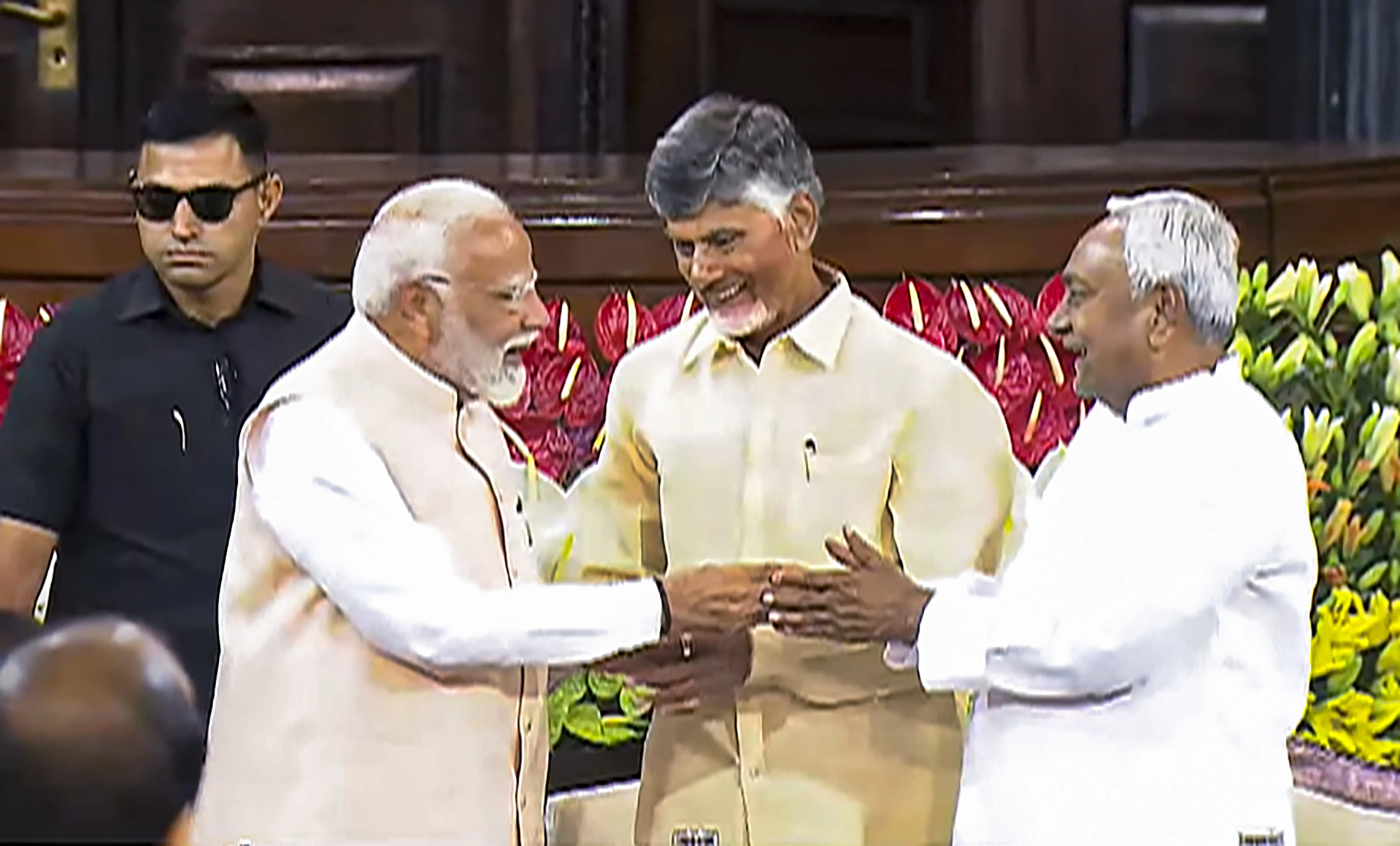 Modi government gave a gift of Rs 60,000 crore to Andhra Pradesh, there will be investment in this sector; What happened on the demand of Bihar मोदी सरकार ने आंध्र प्रदेश को दी 60,000 करोड़ रुपये की सौगात, इस सेक्टर में होगा निवेश; बिहार की मांग पर क्या हुआ