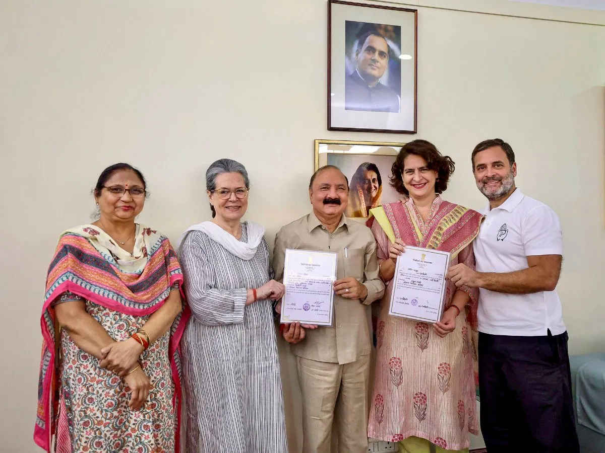 Kishori Lal Sharma, who won from Amethi Lok Sabha seat, gave an interview, said- Rahul Gandhi should not resign from Rae Bareli seat अमेठी लोकसभा सीट से जीते किशोरी लाल शर्मा ने दिया Interview, कहा- राहुल गांधी को रायबरेली सीट से नहीं देना चाहिए इस्तीफा