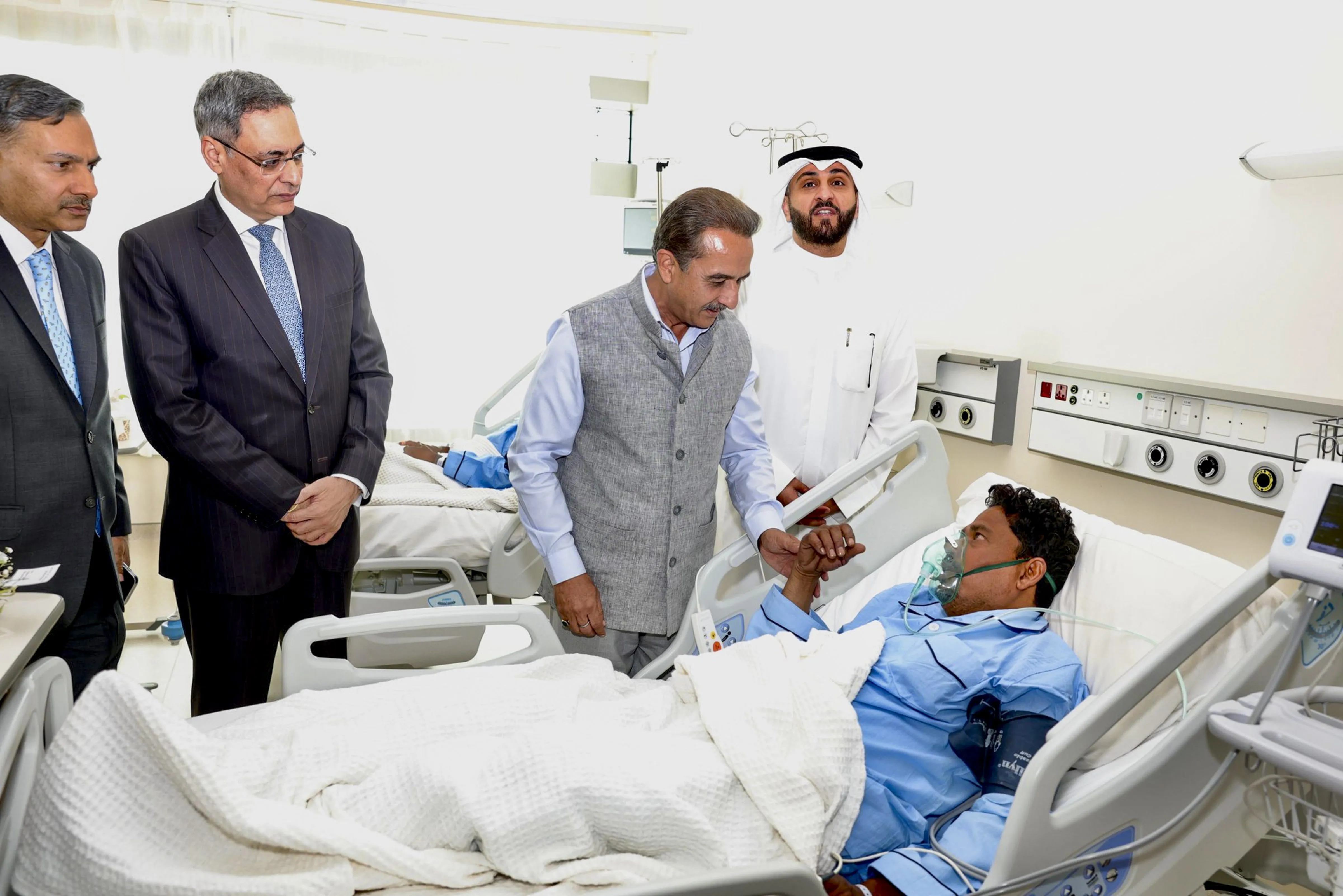 MoS Kirti Vardhan Singh in Kuwait