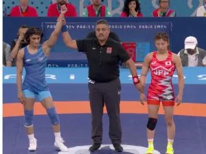 Paris Olympics 2024: Vinesh Phogat reached semi-finals despite challenge being rejected, when and where to watch the match Paris Olympics 2024: चैलेंज खारिज होने के बावजूद सेमीफाइनल में पहुंची विनेश फोगाट, कब कहां देखें मैच