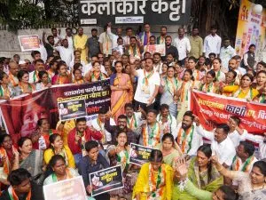 High Court bans Maharashtra bandh, MVA constituents withdraw call हाईकोर्ट ने महाराष्ट्र बंद पर लगाई रोक, MVA के घटक दलों ने वापस लिया आह्वान