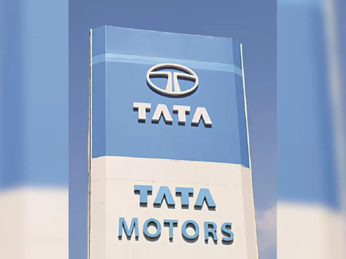 Tata Motors, JLR to make EVs in India for the world: Chandrasekaran Tata Motors और JLR मिलकर भारत में बनाएंगे EVs, दुनियाभर में करेंगे निर्यात : N Chandrasekaran