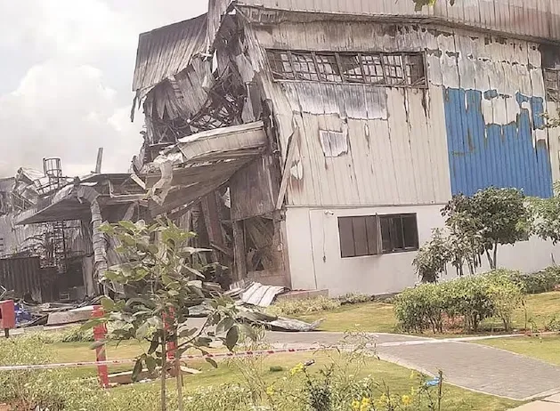 आग प्रभावित iPhone प्लांट में फिर से काम शुरू करेगी Tata Electronics Tata Electronics Factory In Hosur