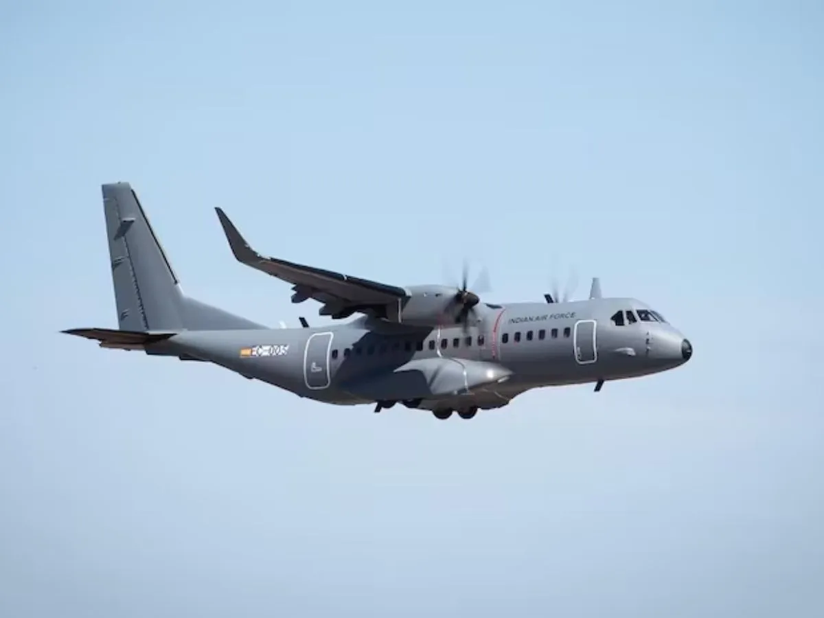 Tata's C-295 complex launch: Modi, Sanchez inaugurate India's first private center to make military aircraft मोदी, सांचेज ने सैन्य विमान बनाने वाले भारत के पहले निजी केंद्र का उद्घाटन किया