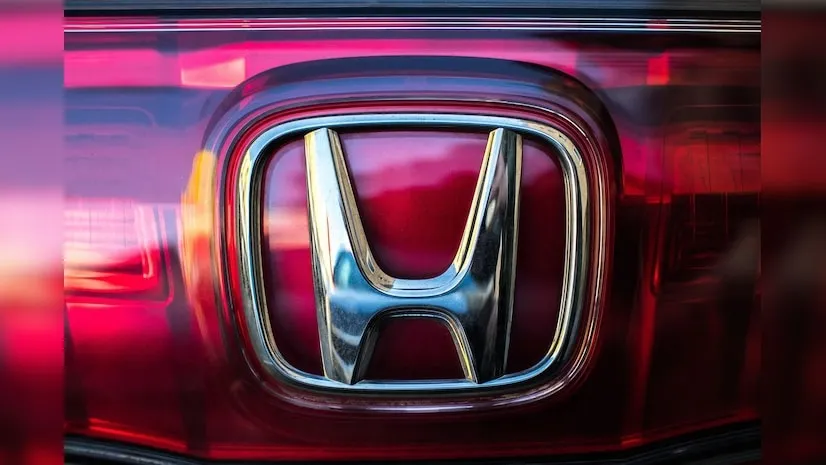 Honda Car Price Hike: नए साल में होंडा कार खरीदना पड़ेगा महंगा, कीमतों में 2% की बढ़ोतरी