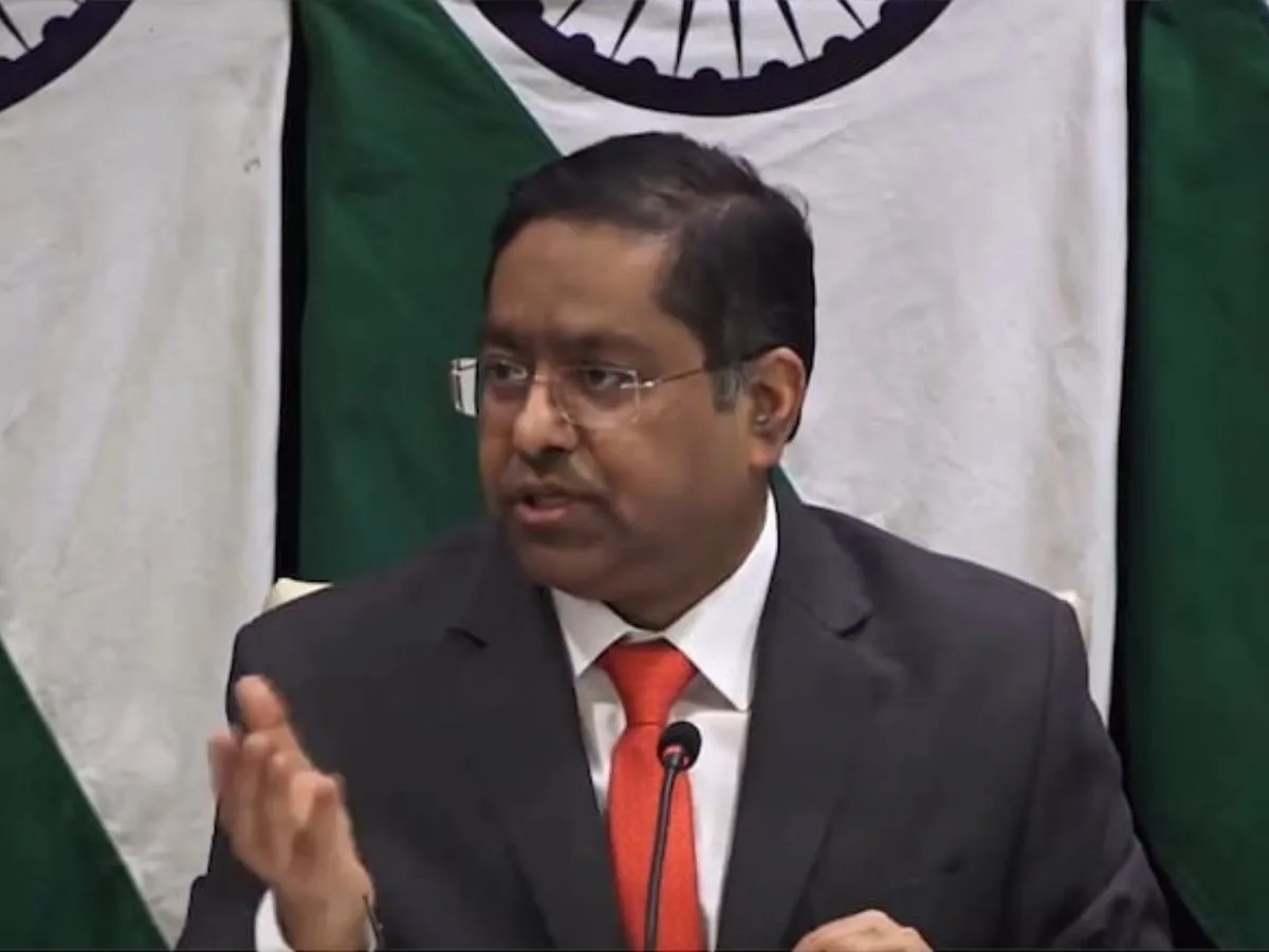 We are in touch with US officials on the issue of sanctions on Indian companies: External Affairs Ministry भारतीय कंपनियों पर प्रतिबंध के मुद्दे पर हम अमेरिकी अधिकारियों के संपर्क में हैं: विदेश मंत्रालय