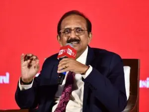 BFSI Summit: Banks driving deposits with value-added services, says Setty मूल्यवर्धित सेवाओं के माध्यम से जमा जुटाने पर बैंकों का ध्यान