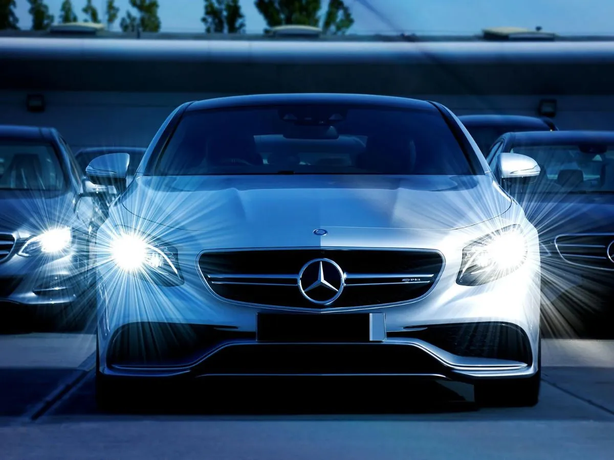 Mercedes दो बार कीमतों में करेगी बढ़ोतरी, फिर भी लग्जरी डिमांड पर कंपनी को भरोसा
