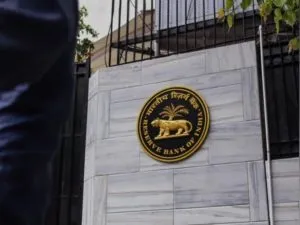 Reserve Bank of India (RBI)