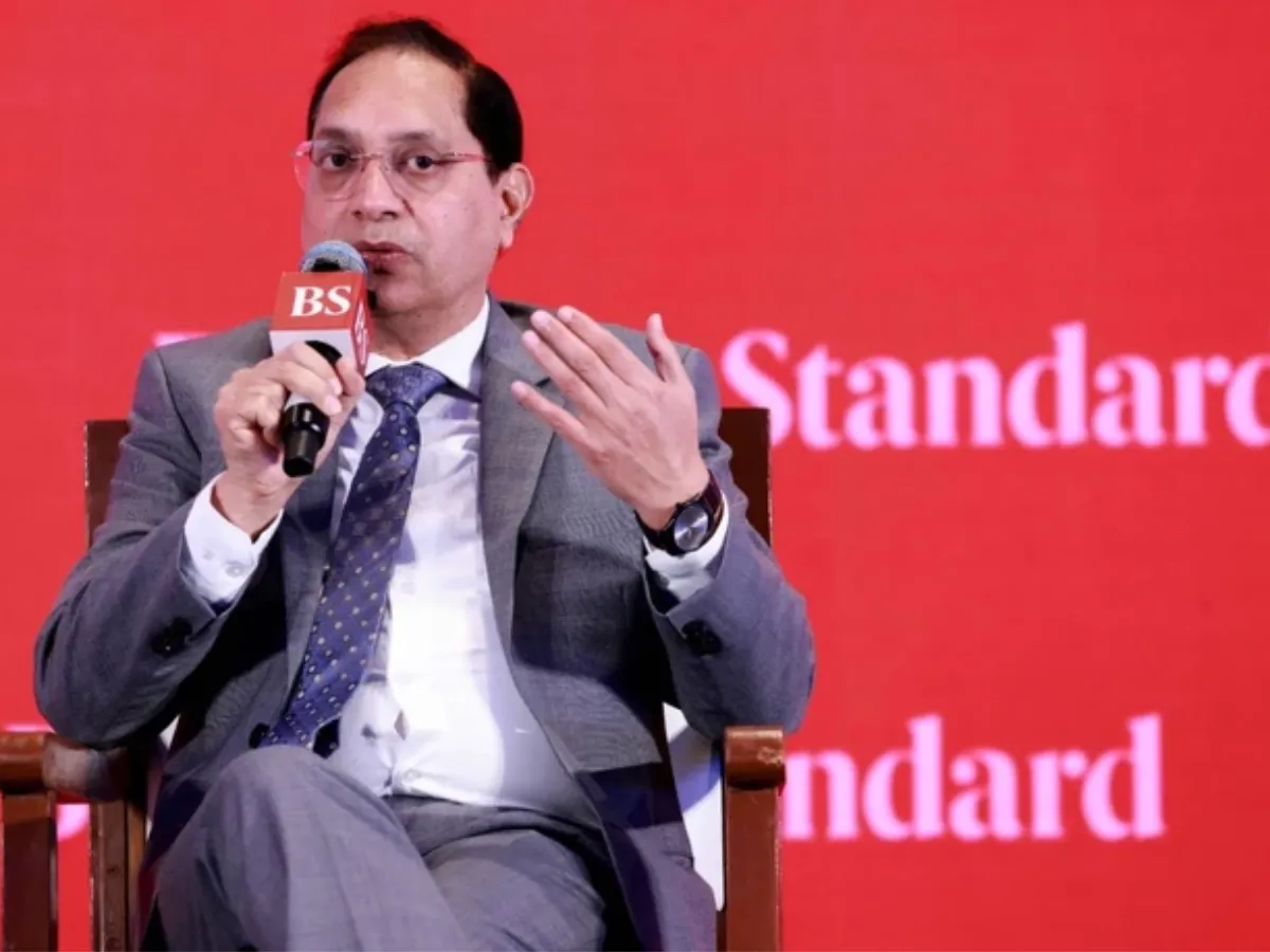 1 लाख फेक अकाउंट बंद, NSE IPO आने को तैयार – सेबी चीफ ने बताया भारत का फाइनेंस फ्यूचर Sebi chief Tuhin Kanta Pandey on NSE IPO