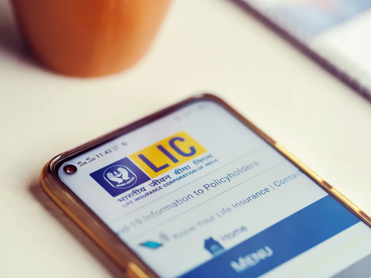 LIC
