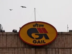 PSU शेयर में निवेश का मौका! एनालिस्ट ने कहा- छूएगा ₹200 का स्तर, रेटिंग भी की अपग्रेड