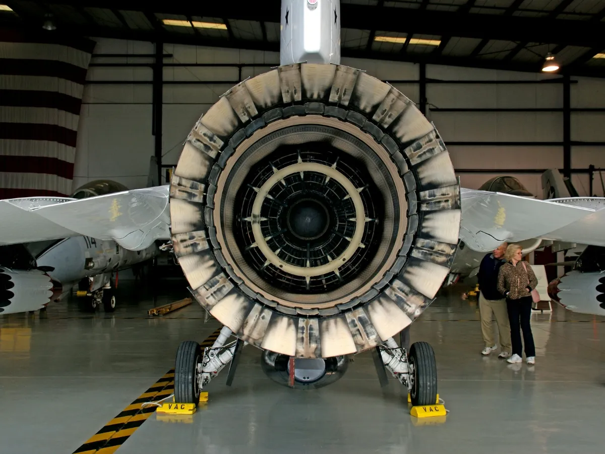 fighter jet engine
