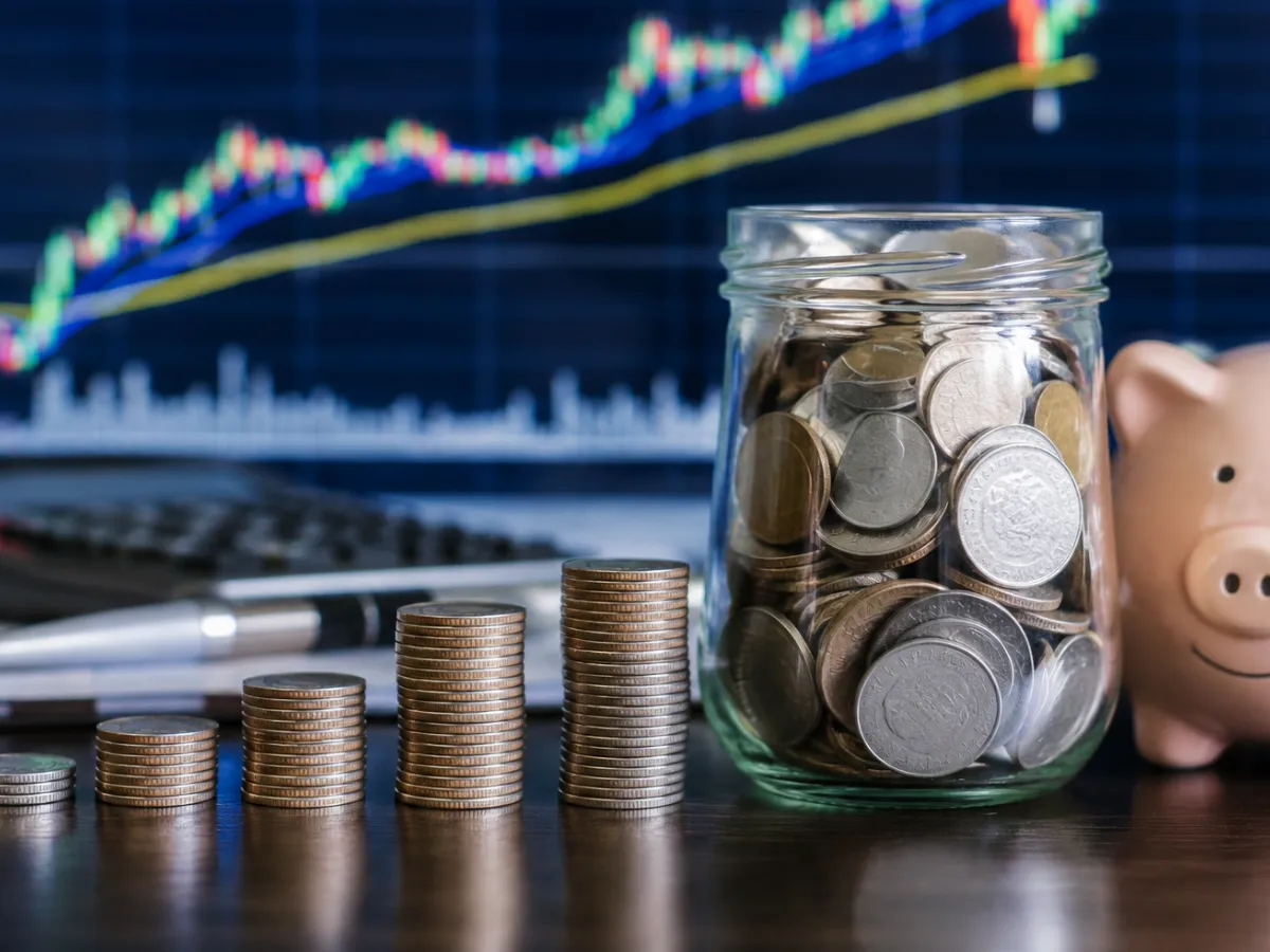 Stocks To Watch Today: BEL से Lupin तक 10 शेयरों में बड़ा अपडेट, कहीं मिला ऑर्डर तो कहीं जुटेगा पैसा; आज बाजार में किस स्टॉक पर रहेगी नजर?