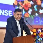 खुद के ही एक्सचेंज पर क्यों लिस्ट नहीं हुआ NSE? चेयरमैन ने बताया किसके हाथ में फैसला